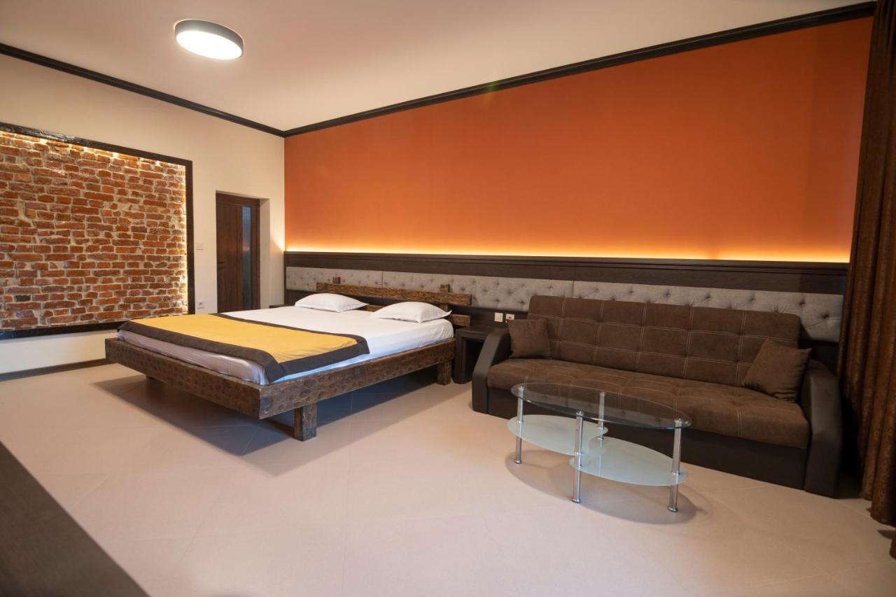 Family Hotel Bunara Brestnik Buitenkant foto